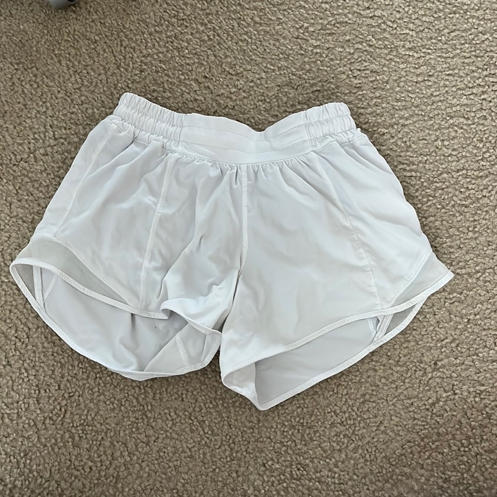 White lululemon shorts